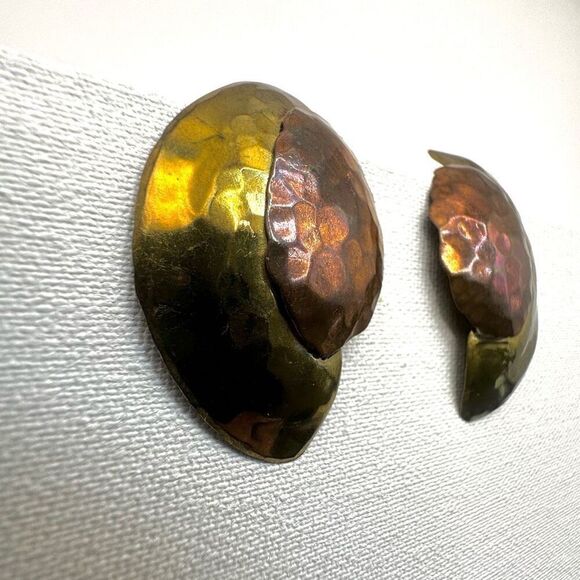 Brass modern artistic earrings - Picture 2 of 6